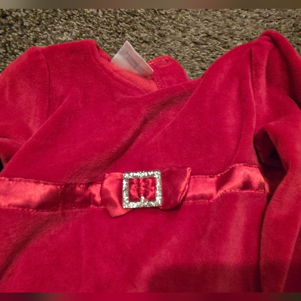 HOST PICK!🎉🎊 Miniwear Red Velvet Holiday DressGlitter Buckle Sz18mo - Picture 5 of 9